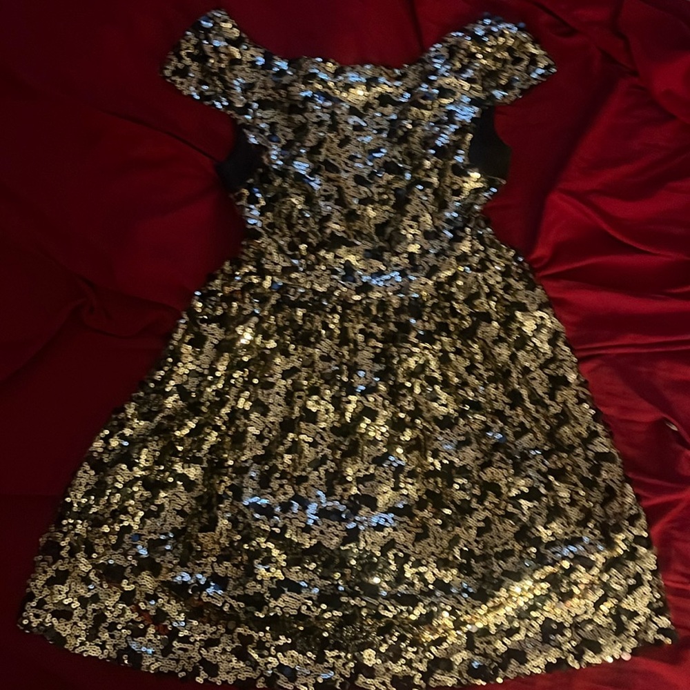Only wore it once for homecoming